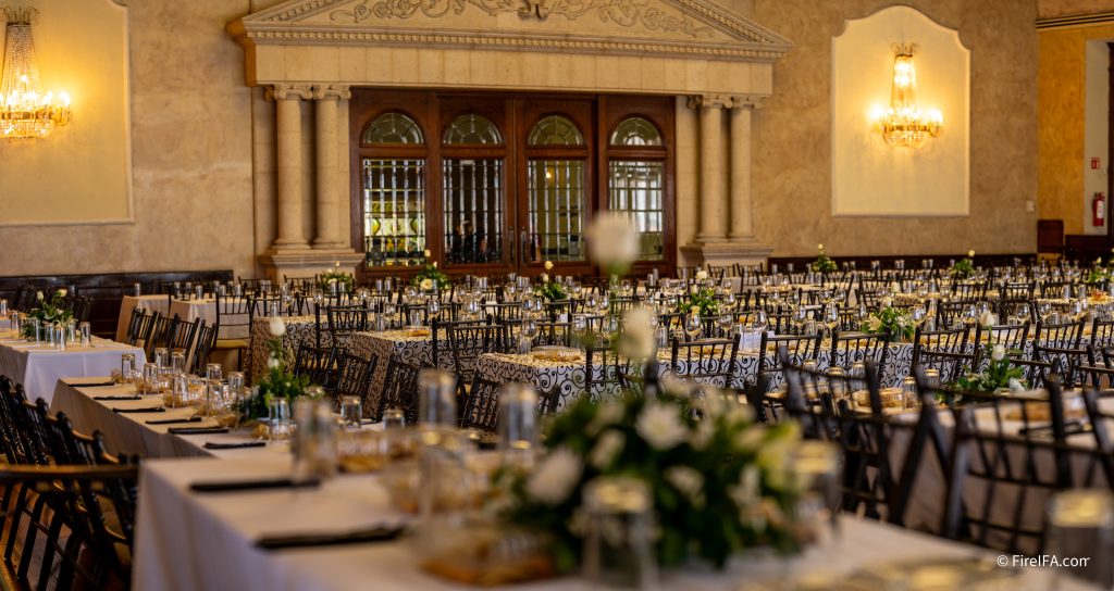 Salón montado para banquete de boda, Casino de Saltillo